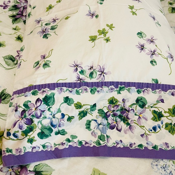 WAVERLY HEIRLOOM GARDEN SWEET VIOLET COMFORTER SET VINTAGE - Picture 8 of 13